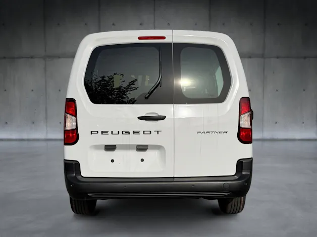 PEUGEOT Partner 1.5 Blue HDi Long 1000kg Vertiefte Kabine EAT8