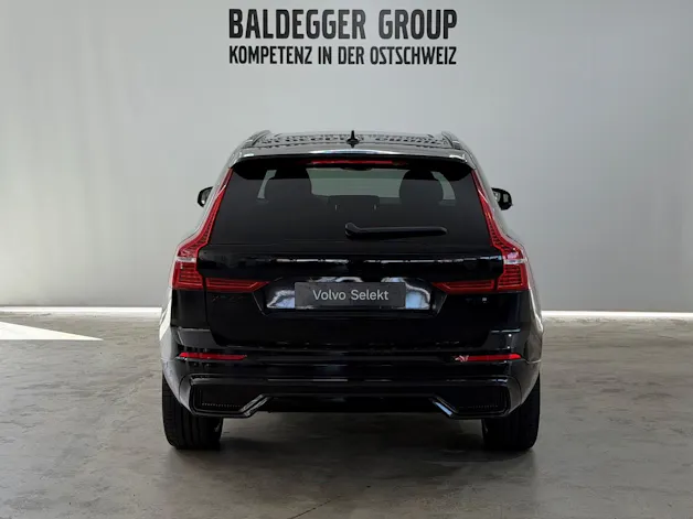 VOLVO XC60 2.0 T8 TE XCENTRIC Black