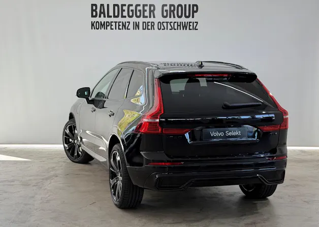 VOLVO XC60 2.0 T8 TE XCENTRIC Black