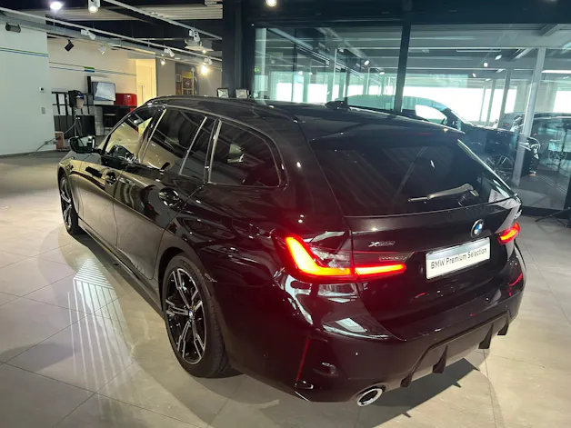 BMW 320d xDrive 48V Steptronic M Sport