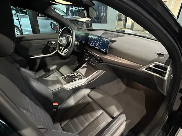 BMW 320d xDrive 48V Steptronic M Sport