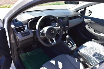 MITSUBISHI COLT 10