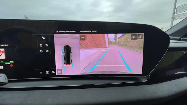 AUDI SQ6 E-TRON QUATTRO BLACK l 490 PS