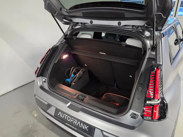 RENAULT R5 E-Tech Comfort Range Roland Garros