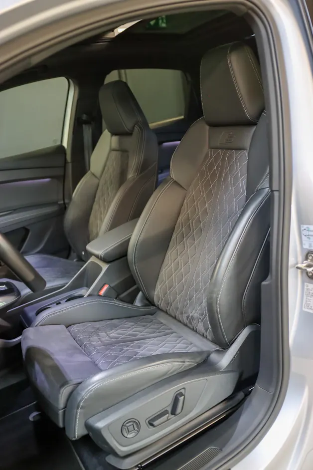 AUDI Q4 Sportback e-tron 50 quattro S-Line