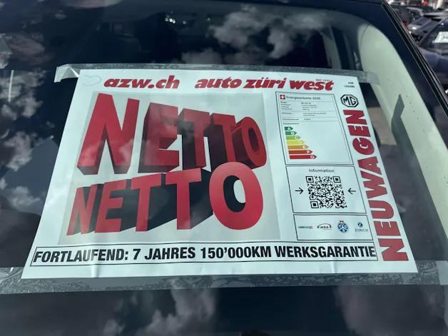 MG ZS 1.5 HEV Luxury Automat