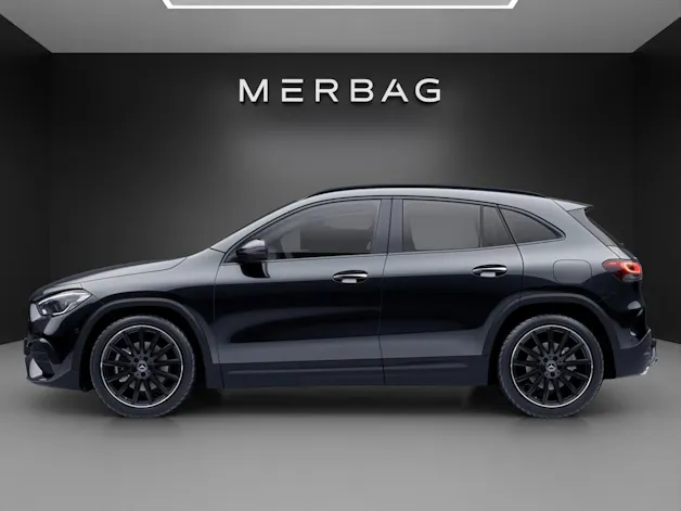 MERCEDES-BENZ GLA 220d 4Matic AMG Line 8G-DCT