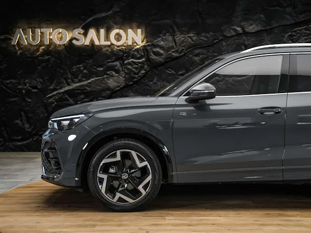 VW Tiguan 1.5 TSI evo2 mHEV R-Line DSG *SOFORT VERFÜGBAR*Massage*AHK*