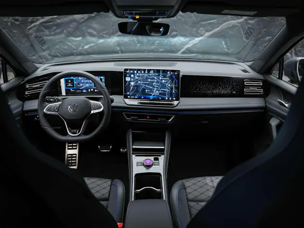 VW Tiguan 1.5 TSI evo2 mHEV R-Line DSG *SOFORT VERFÜGBAR*Massage*AHK*