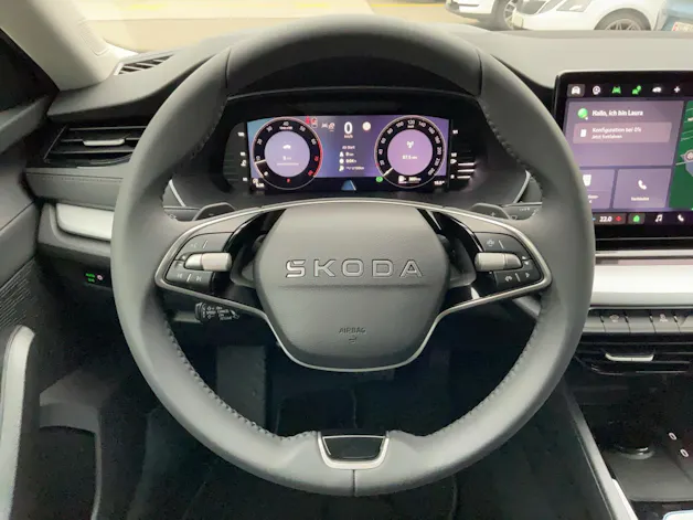 SKODA Octavia Combi 2.0 TSI DSG Selection 4x4