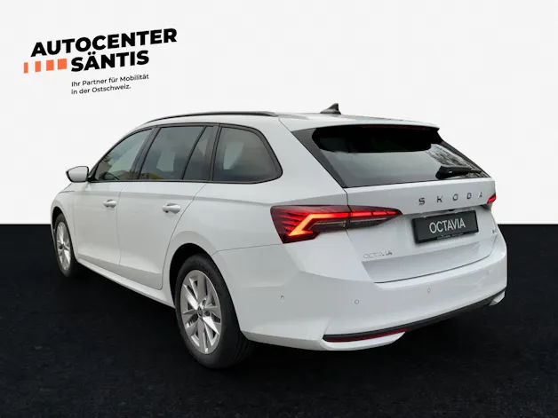 SKODA Octavia Combi 2.0 TSI DSG Selection 4x4