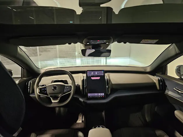 VOLVO EX 30 P8 Ultra XCENTRIC Black Edition AWD