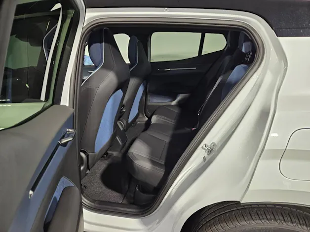 VOLVO EX 30 P8 Ultra XCENTRIC Black Edition AWD