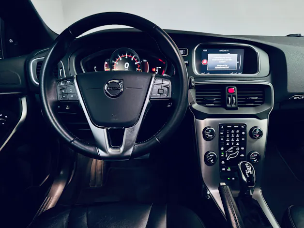 VOLVO V40 Cross Country Pro T4 AWD Geartronic
