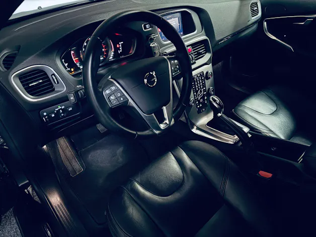 VOLVO V40 Cross Country Pro T4 AWD Geartronic