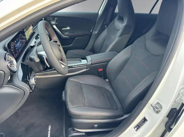 MERCEDES-BENZ A 250 4Matic 8G-DCT