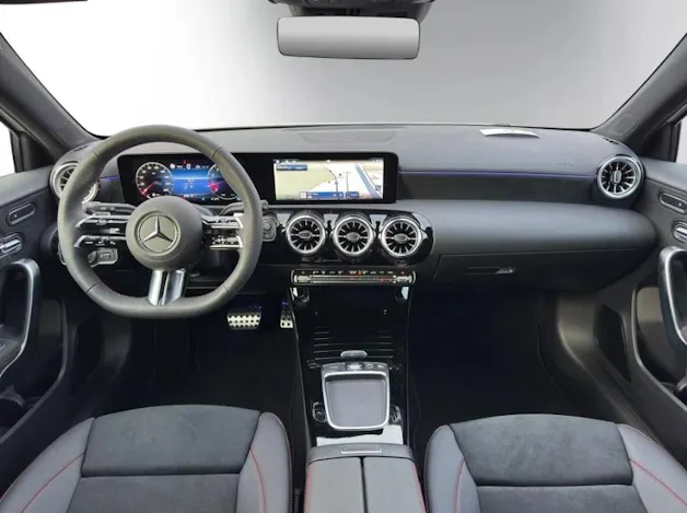 MERCEDES-BENZ A 250 4Matic 8G-DCT