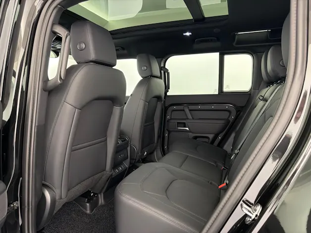 Land Rover Defender110 P300e X-D SE