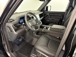 Land Rover Defender110 P300e X-D SE