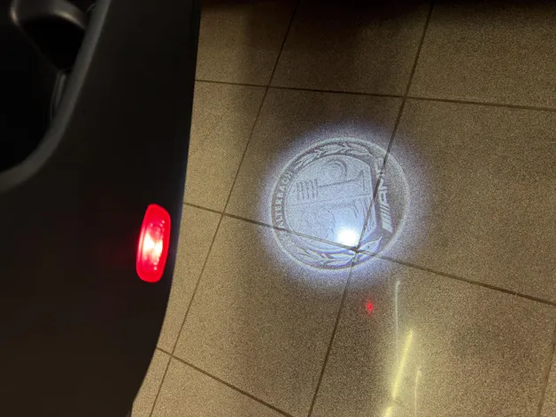 MERCEDES-BENZ CLA 35 4M - AMG / DISTRONIC / 360 Grad Kamera / Soundsystem / Ambiente-Licht