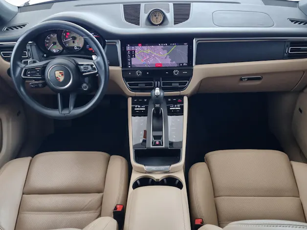 PORSCHE Macan 2.0