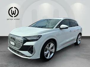 AUDI Q4 e-tron 50 quattro