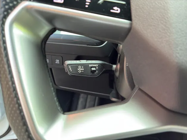 AUDI Q4 e-tron 50 quattro