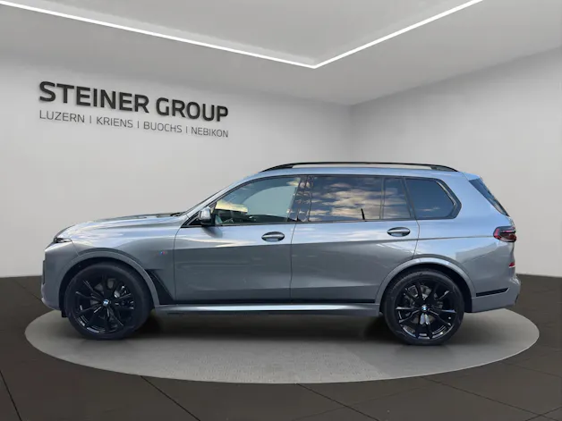 BMW X7 xDrive 48V 40d M Sport Pro Steptronic