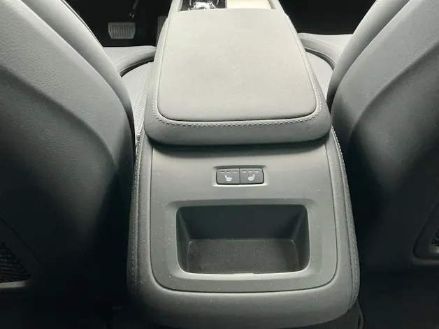 VOLVO XC90 B5 B AWD Plus Bright