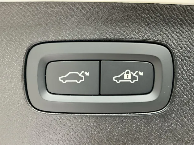 VOLVO XC90 B5 B AWD Plus Bright