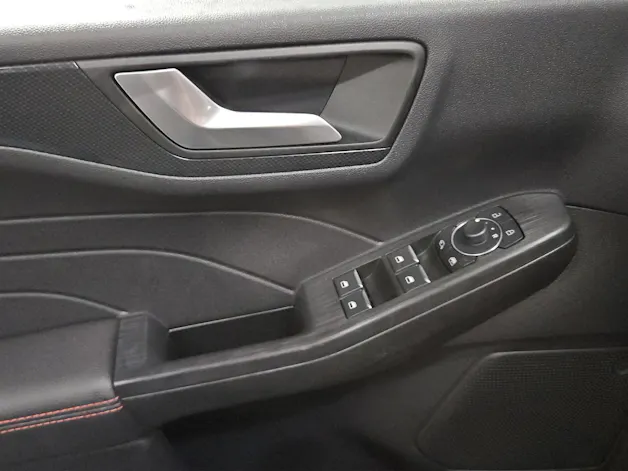 FORD Kuga 2.5 FHEV ST-Line 4WD