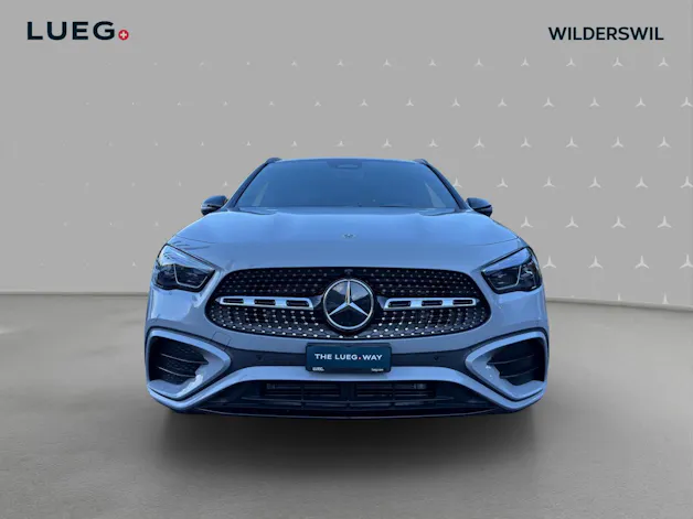 MERCEDES-BENZ GLA 250 4Matic 8G-DCT Swiss Star