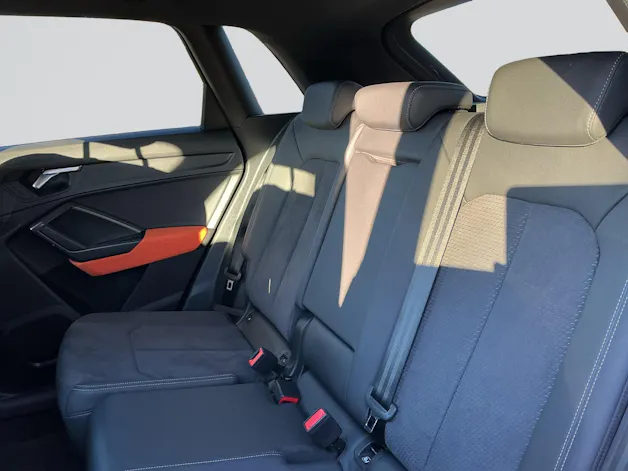AUDI Q3 35 TDI S-Line