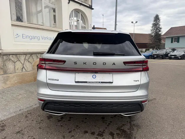 SKODA Kodiaq 2.0 TSI SportLine 4x4 7 SITZER