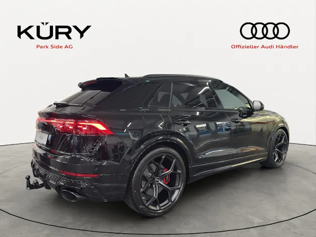 AUDI RSQ8 performance quattro