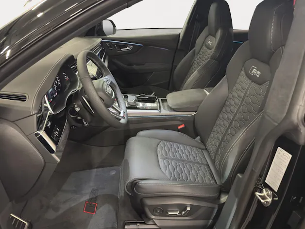 AUDI RSQ8 performance quattro