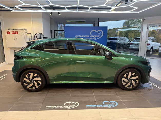 RENAULT Clio 1.2 TCe Evolution NEUES MODELL EDC-Automat