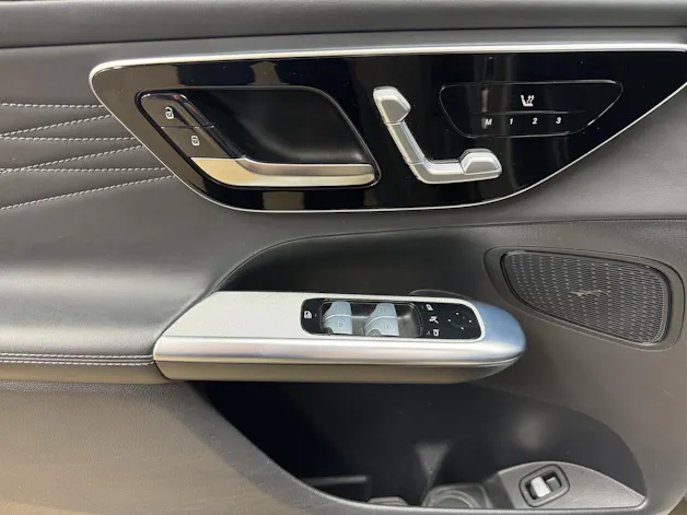MERCEDES-BENZ GLC 220 d 4M 9G-Tronic