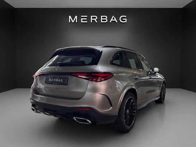 MERCEDES-BENZ GLC 220 d 4M 9G-Tronic