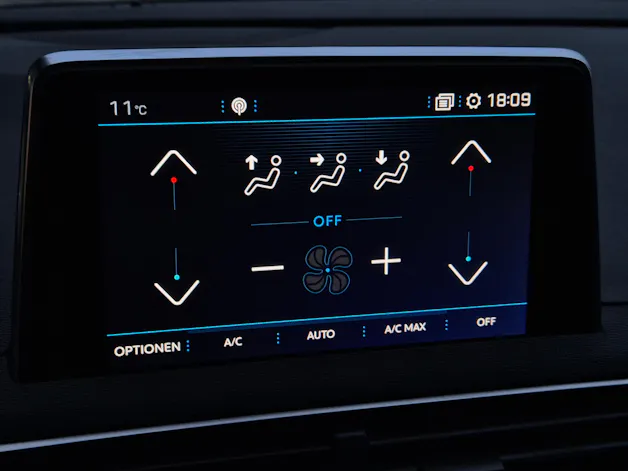 PEUGEOT 3008 1.2 PureTech Allure EAT