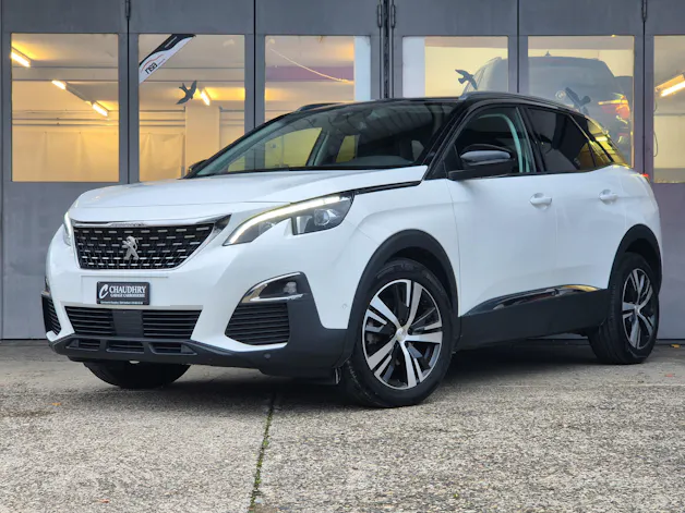 PEUGEOT 3008 1.2 PureTech Allure EAT