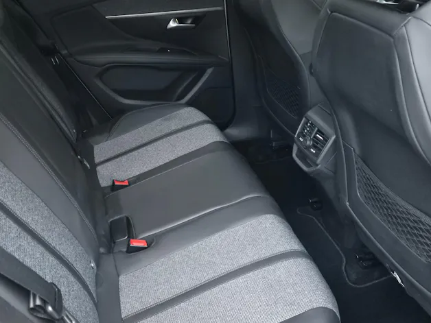 PEUGEOT 3008 1.2 PureTech Allure EAT