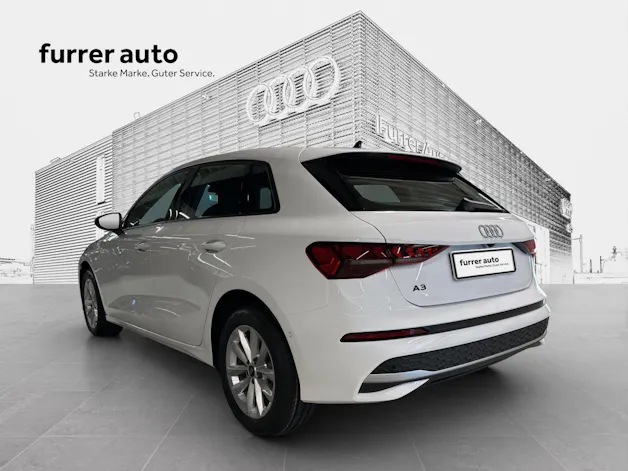 AUDI A3 Sportback TFSI 85 kW Ambition S-tronic