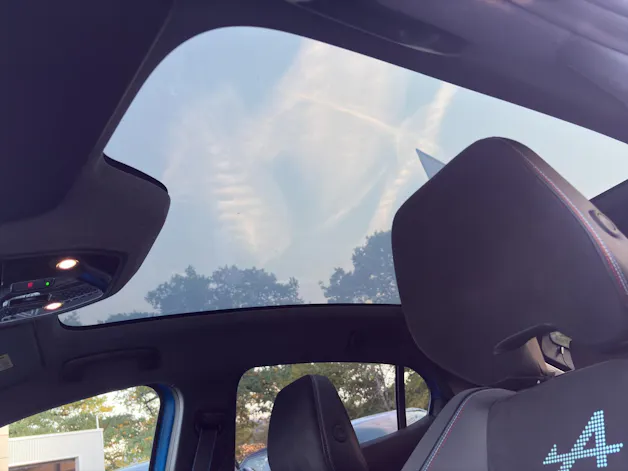 RENAULT Rafale 1.2 E-Tech Plug-in Hybrid 300 4x4 Esprit Alpine