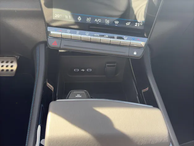 RENAULT Rafale 1.2 E-Tech Plug-in Hybrid 300 4x4 Esprit Alpine