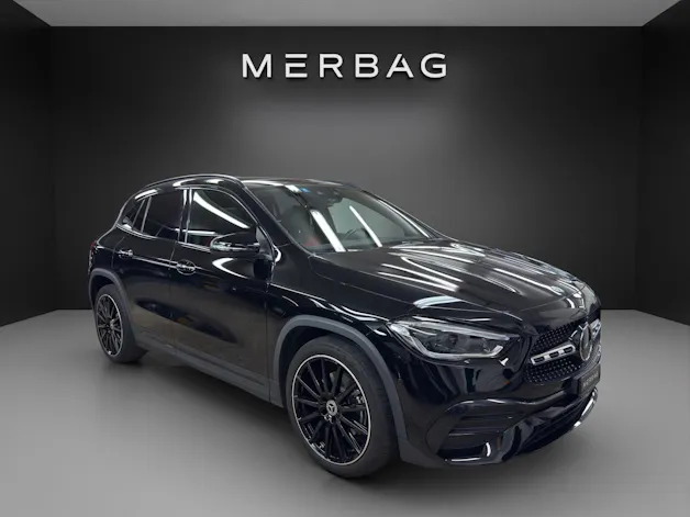 MERCEDES-BENZ GLA 220d AMG Line 4Matic