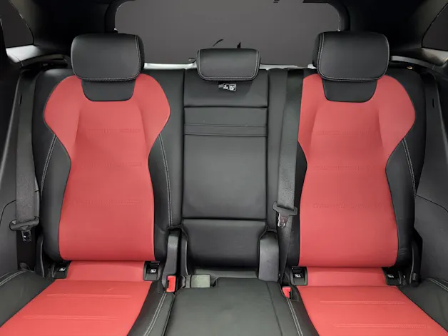 MERCEDES-BENZ GLA 220d AMG Line 4Matic