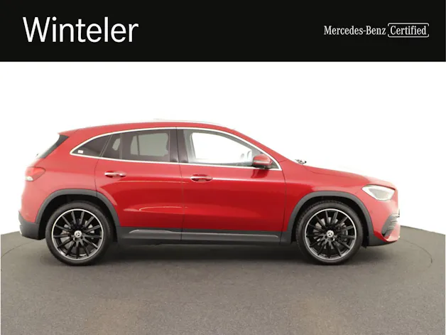 MERCEDES-BENZ GLA 250 AMG Line 4Matic