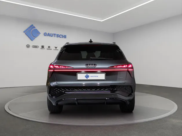 AUDI Q3 SUV TFSI quattro 195 kW S tronic