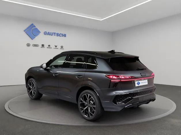 AUDI Q3 SUV TFSI quattro 195 kW S tronic
